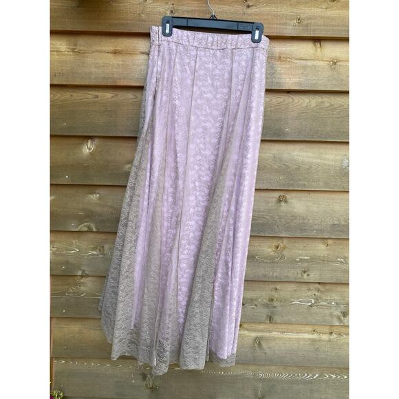 Free People Shape of you lilac lace 2 piece skirt set - Picture 9 of 11